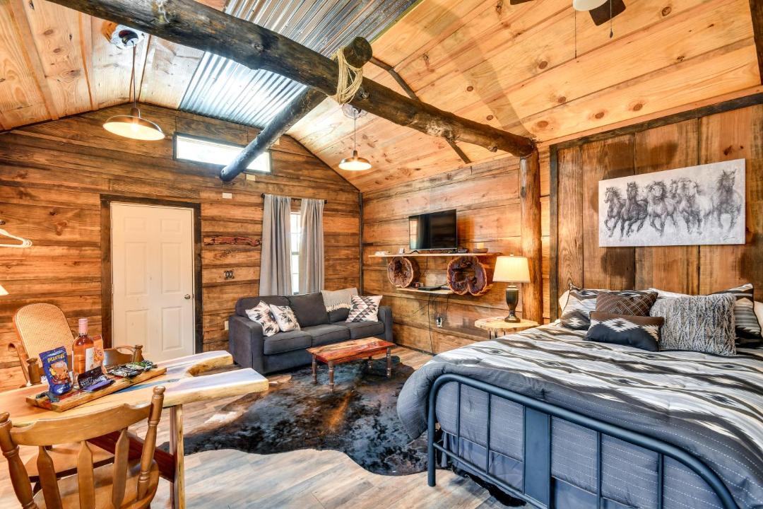 Photo of Bedroom in Abbeville