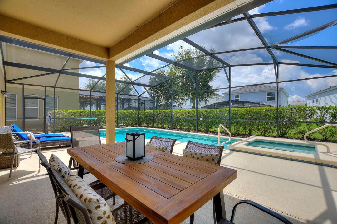Photo of Patio Balcony in Loughman