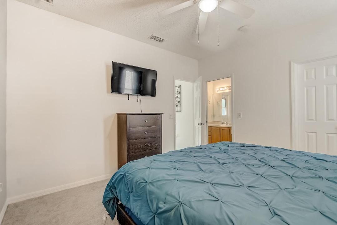 Photo of Bedroom in Sunset Ridge