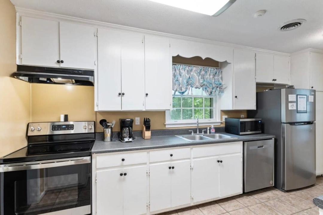 Photo of Kitchen in Gunter Afs