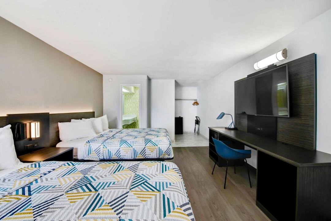 Photo of Bedroom in Midtown