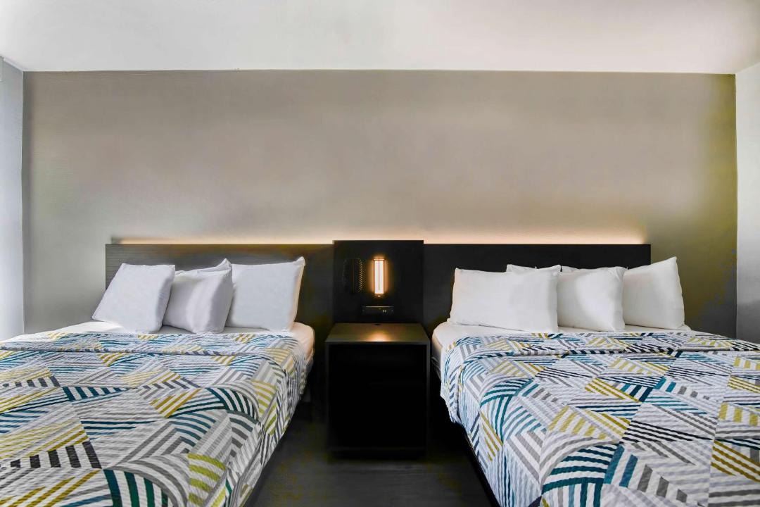 Photo of Bedroom in Midtown