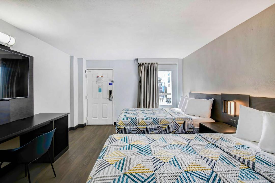 Photo of Bedroom in Midtown