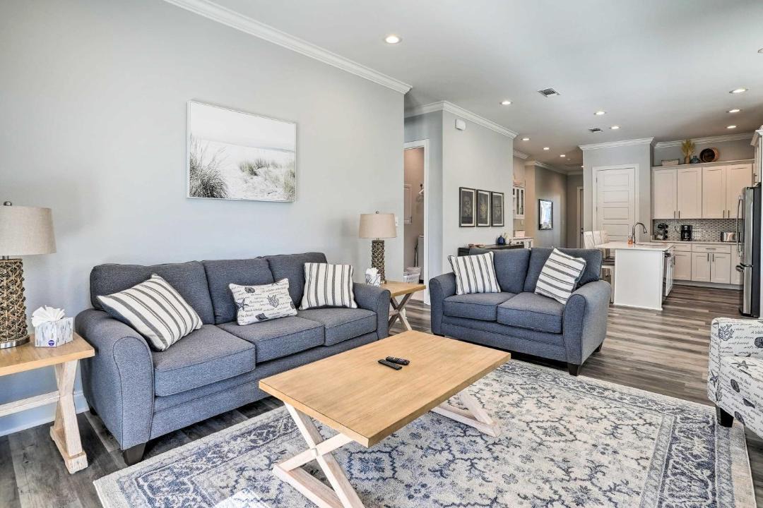 Photo of Livingroom in Long Beach