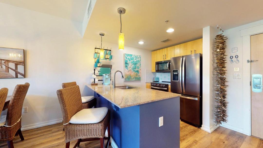 Photo of Livingroom in Baytowne Wharf