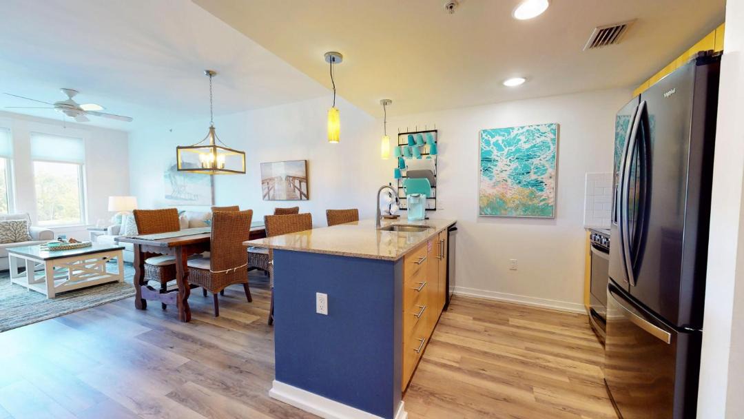 Photo of Livingroom in Baytowne Wharf