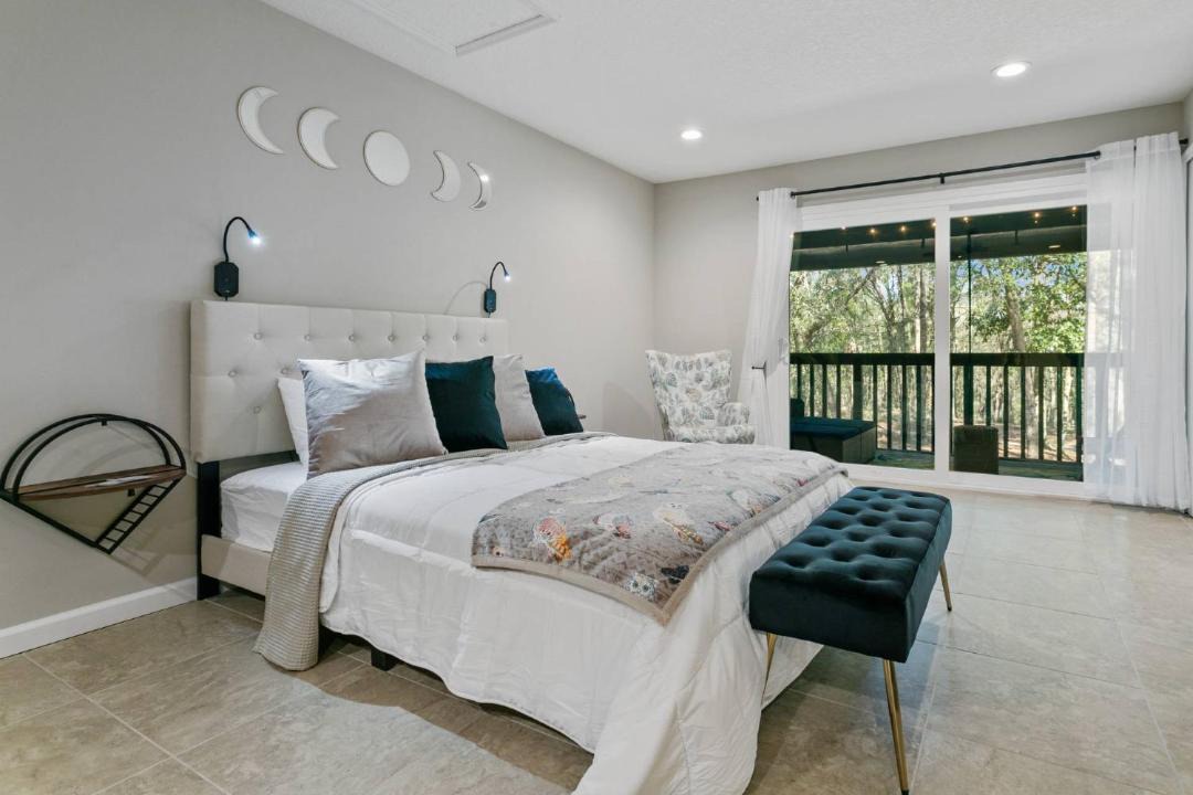 Photo of Bedroom in Middleburg