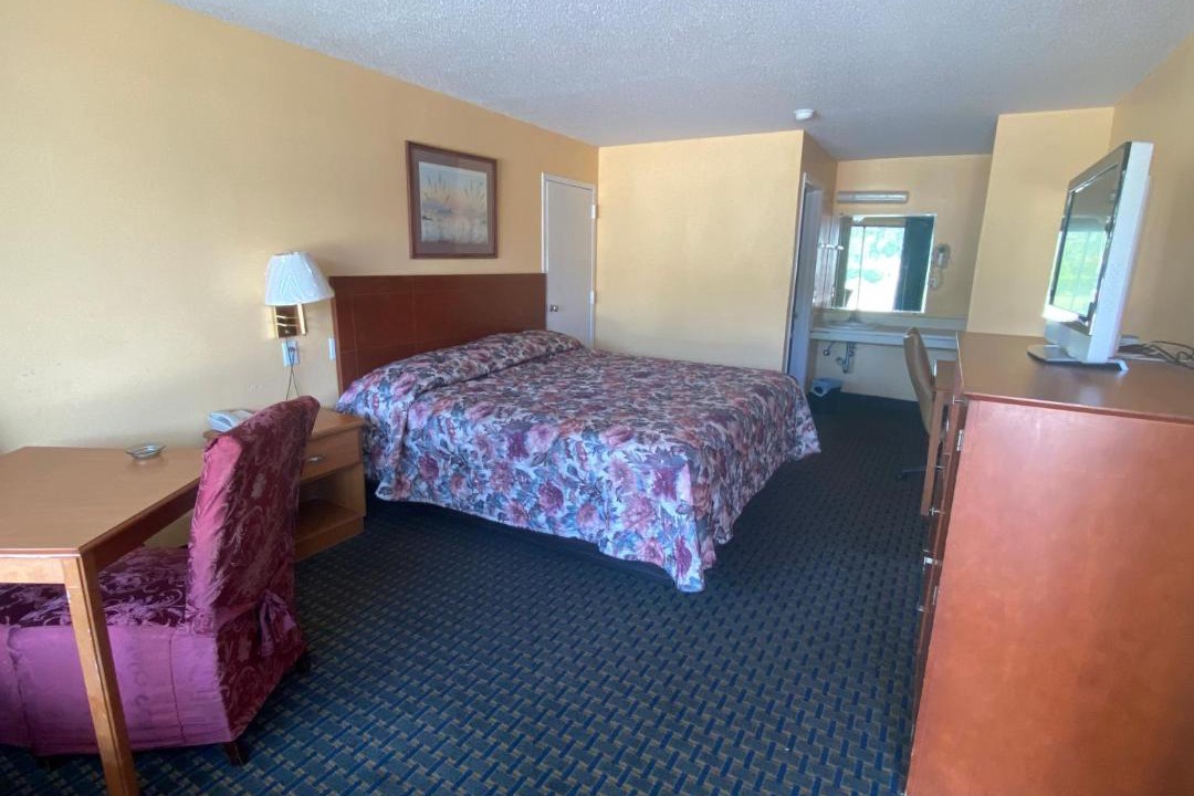 Photo of Bedroom in Alma