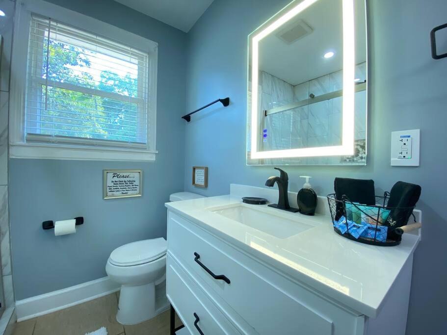 Photo of Bathroom in Midtown