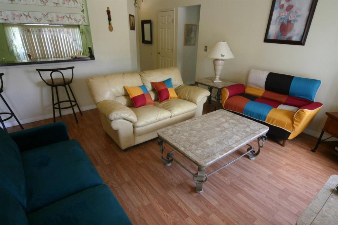 Photo of Livingroom in Briargrove