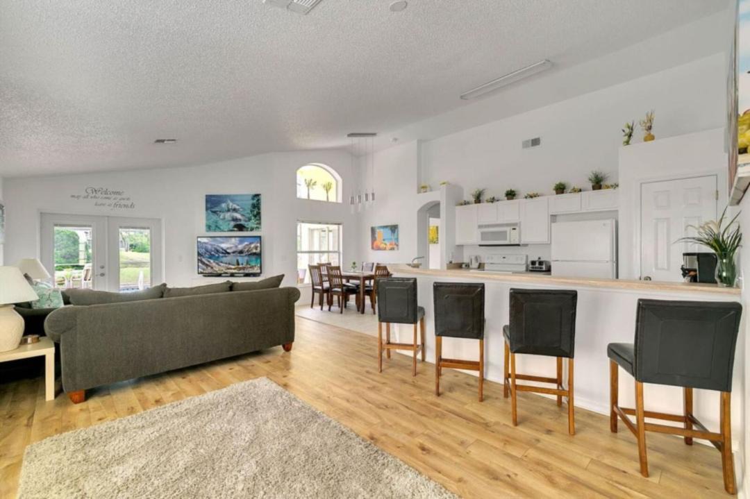 Photo of Livingroom in Bridgeford Crossings