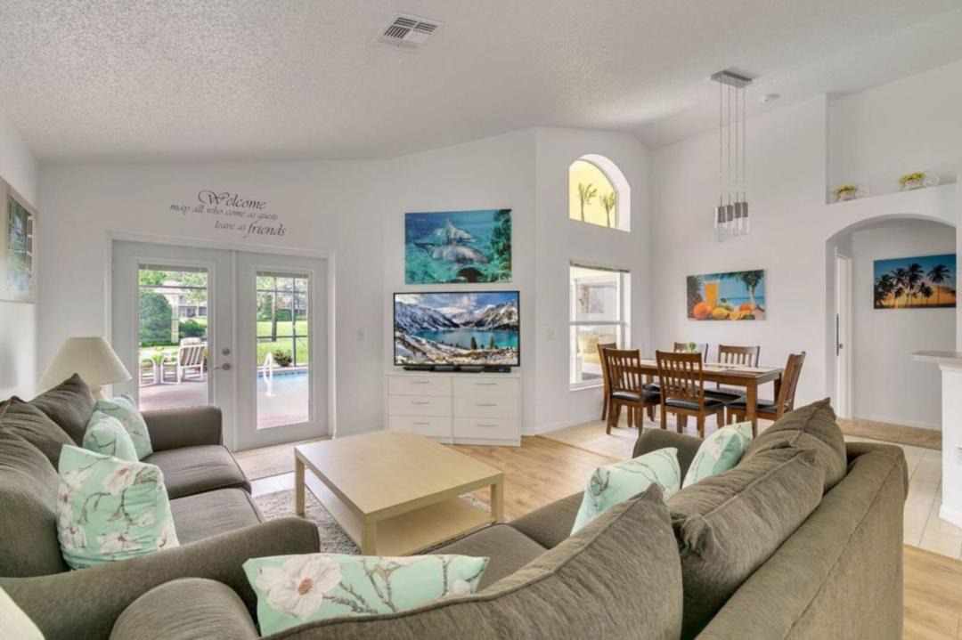 Photo of Livingroom in Bridgeford Crossings