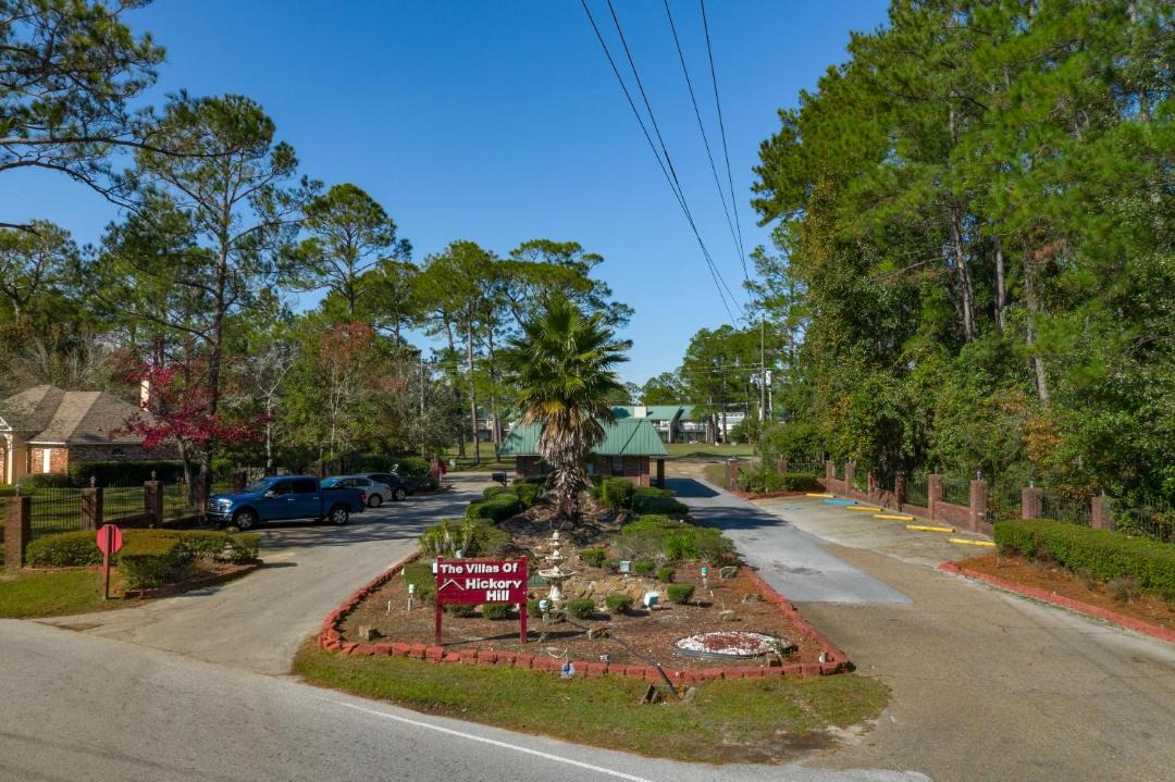 Photo of Others in Gautier
