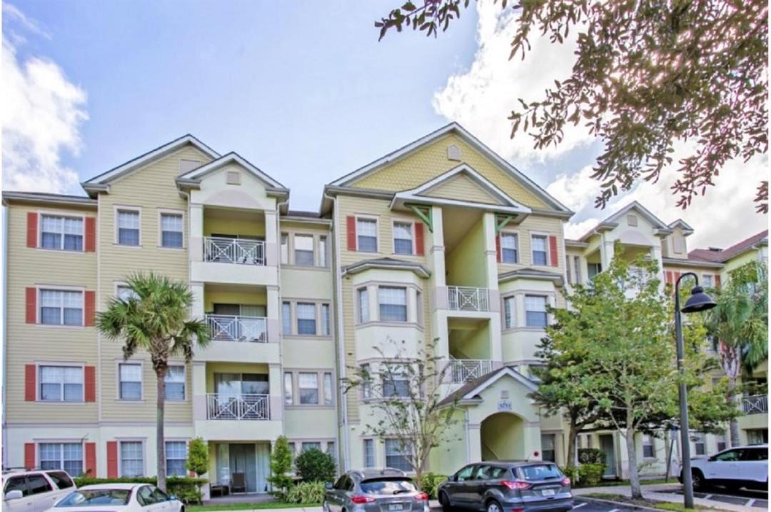 Photo of Buildings in West Kissimmee