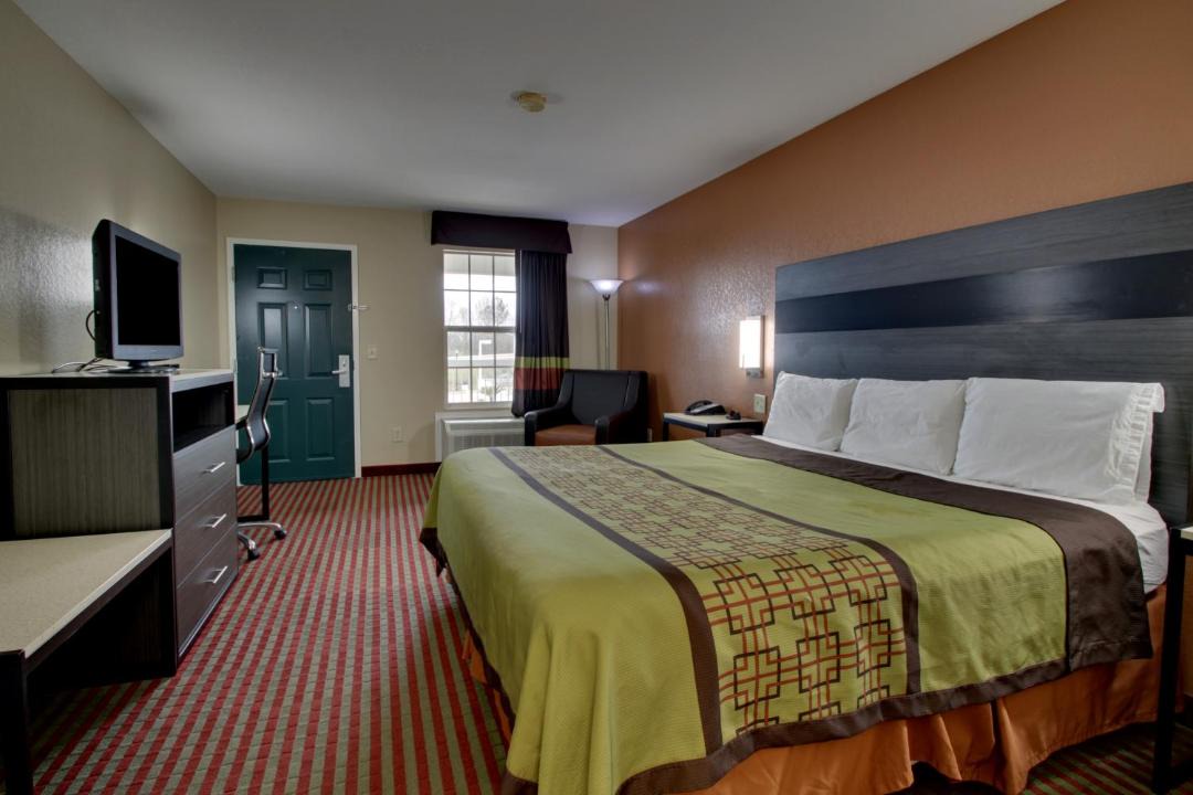 Photo of Bedroom in Millbrook
