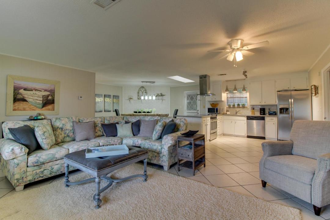 Photo of Livingroom in Gulf Shores