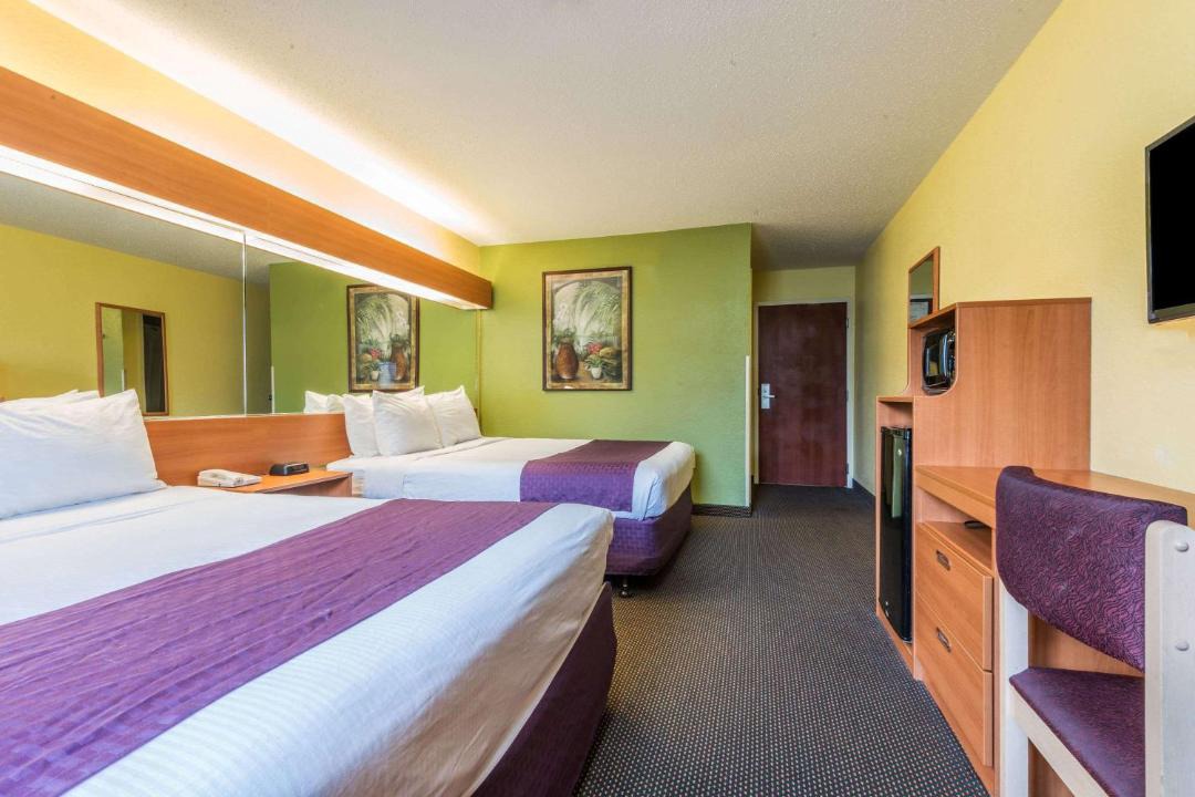 Photo of Bedroom in Auburn
