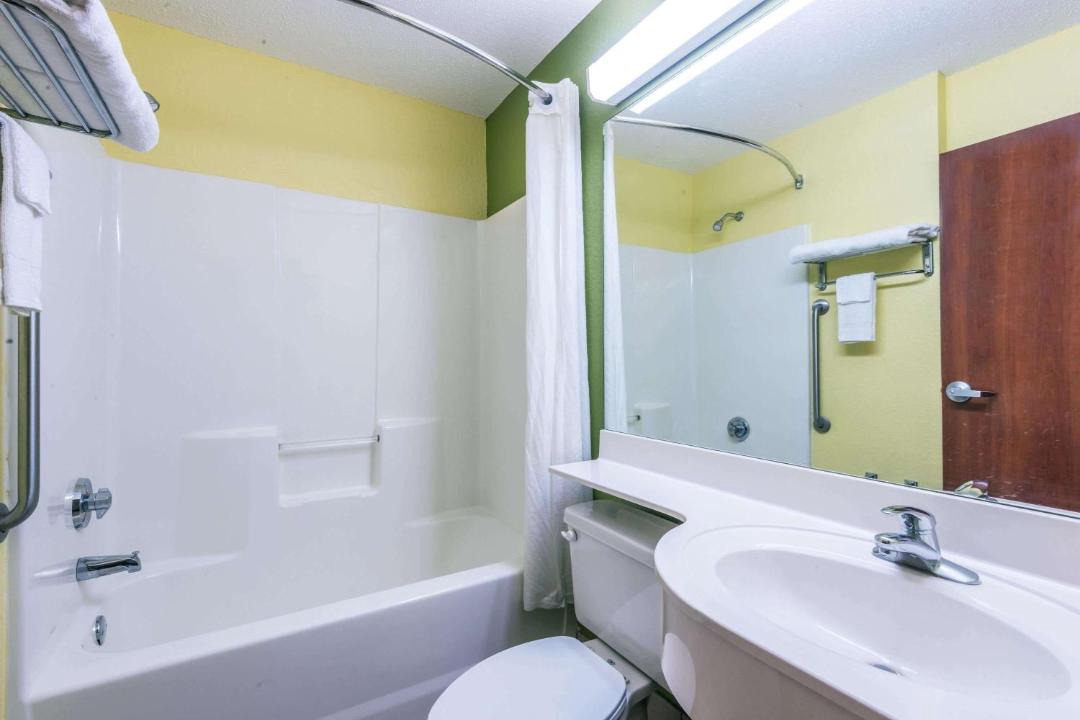 Photo of Bathroom in Auburn