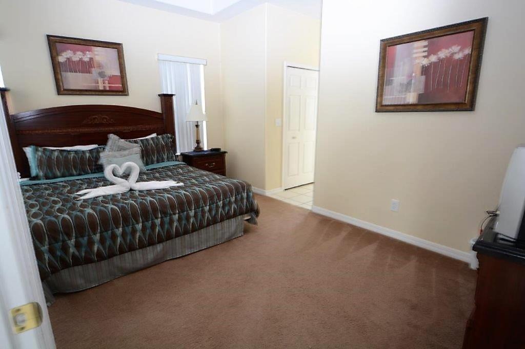 Photo of Bedroom in Tuscan Ridge