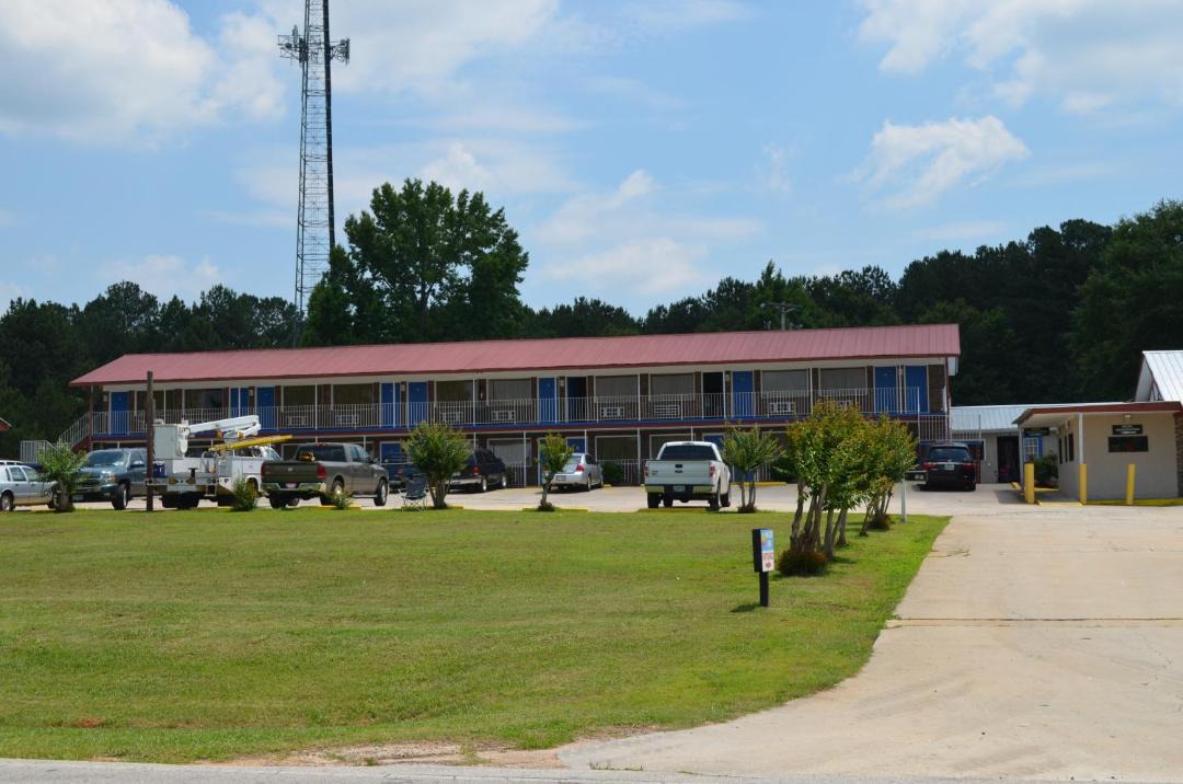 Photo of Others in Monroe