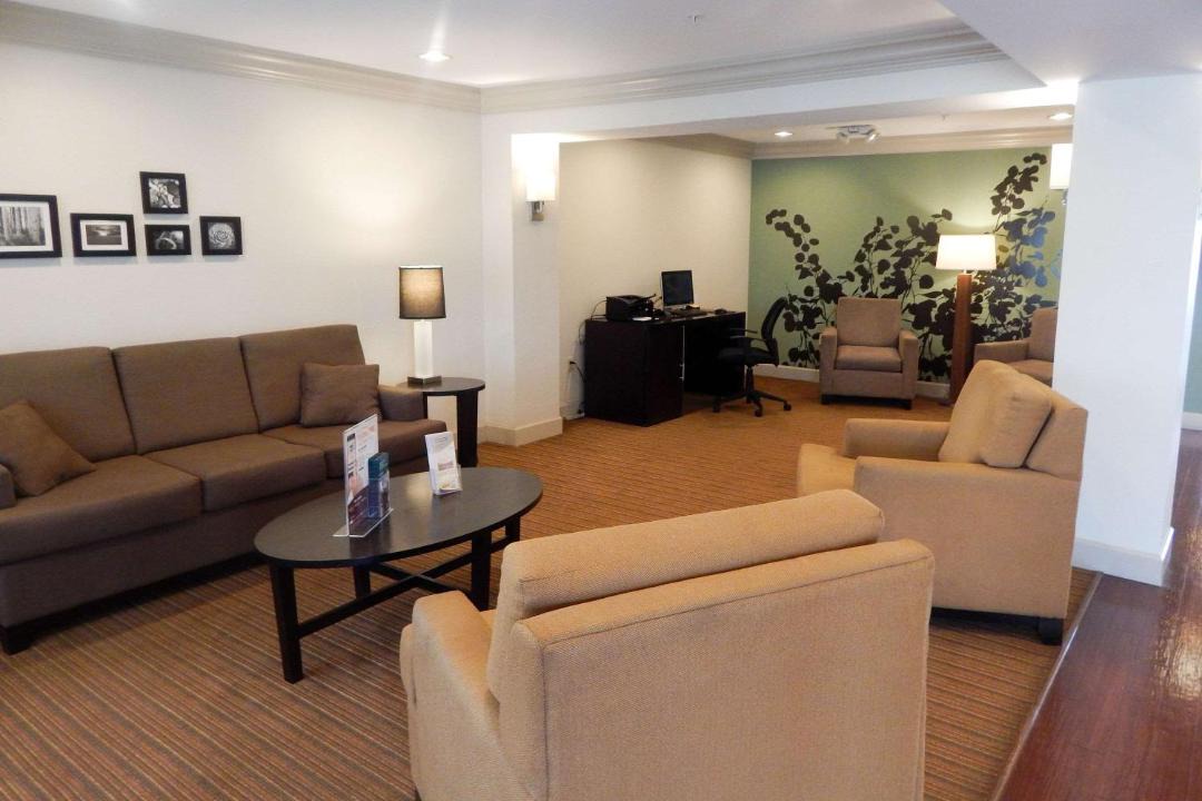 Photo of Livingroom in Evergreen