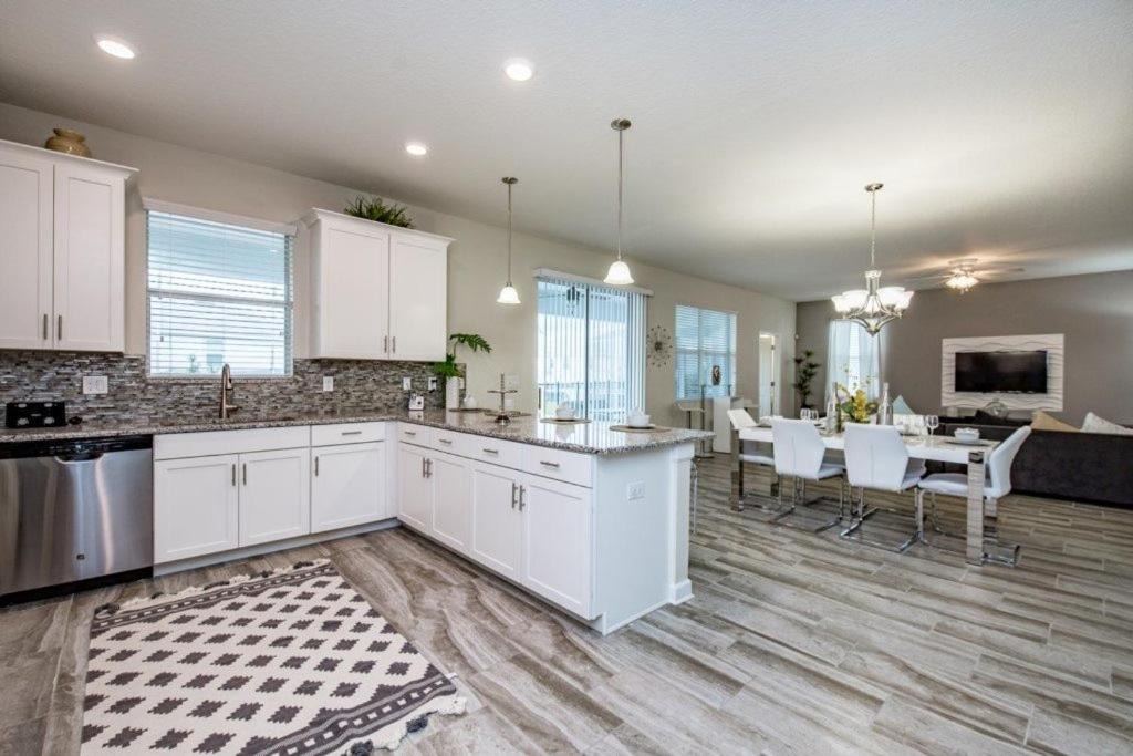 Photo of Kitchen in Loma Vista