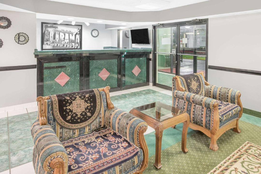 Photo of Livingroom in Mobile