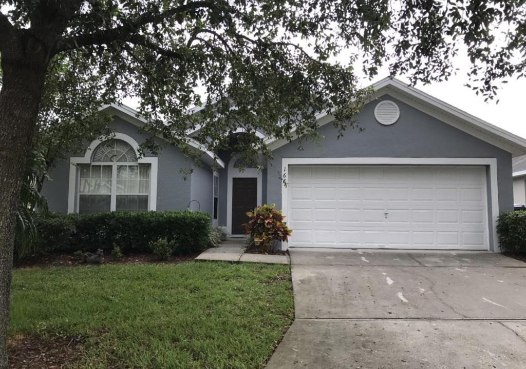Photo of Buildings in Florida Pines