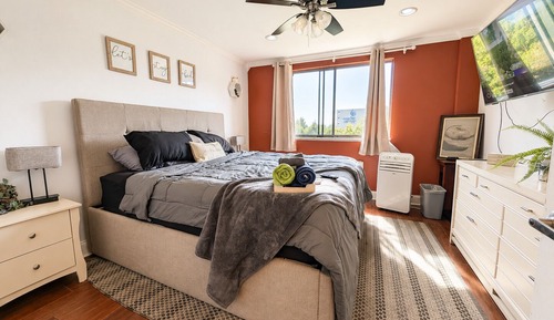 Comfort Condo, 2 Bedrooms, Non Smoking, Pool Access