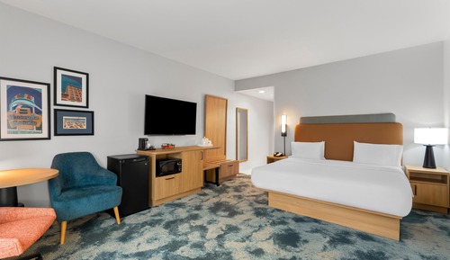 Room, 1 King Bed, Accessible, Non Smoking