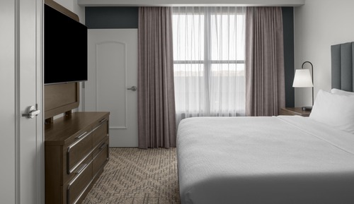 Suite, Accessible, Non Smoking (Hearing Impaired)
