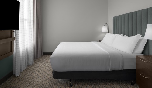 Suite, 1 King Bed, Accessible, Jetted Tub