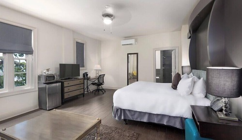 King Bed Gulf View