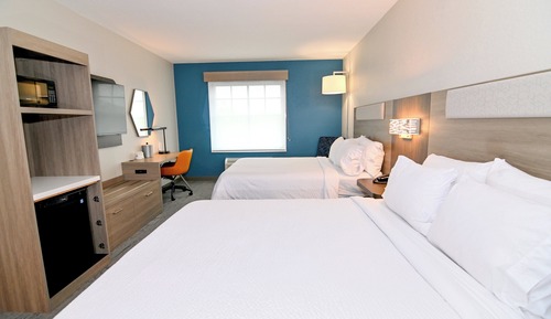 Standard Room, 2 Queen Beds, Accessible, Non Smoking (Communications)