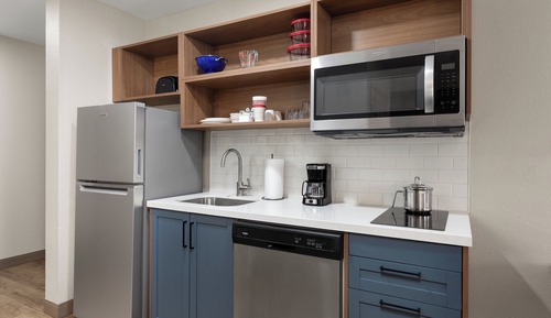 Suite, 1 Bedroom (Walk-In Shower)