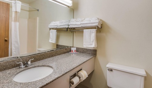Standard Room, 2 Queen Beds, Non Smoking