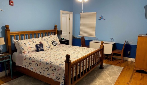 Deluxe Suite