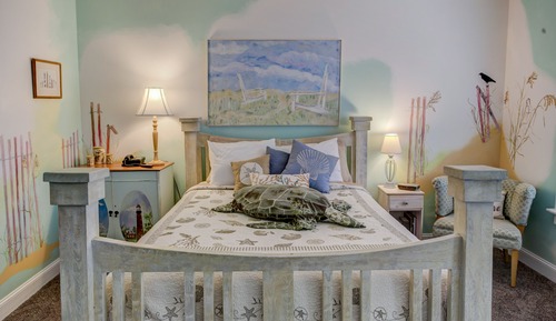 Deluxe Room, 1 Queen Bed, Accessible, Jetted Tub (Pet Friendly)