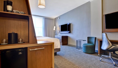 Suite, Multiple Beds