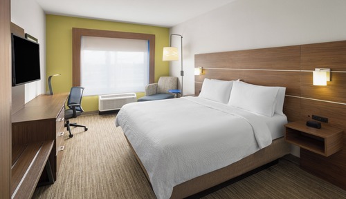 Standard Room, 1 King Bed