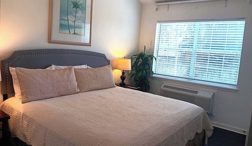 Townhome, 1 King Bed (Room 38)