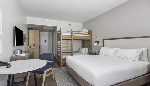 Room, Multiple Beds