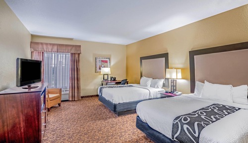 Room, 2 Queen Beds, Accessible, Non Smoking (Mobility Accessible)