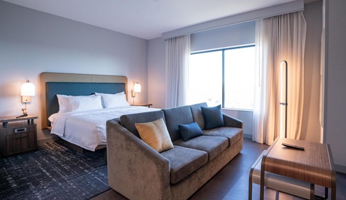 Studio Suite, 1 King Bed, Accessible, Bathtub