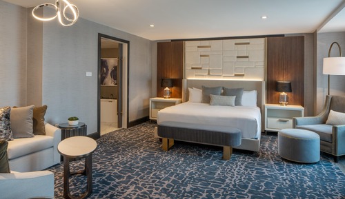 Penthouse, Multiple Beds (Roll-In Shower)