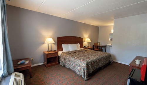 Room, 1 King Bed, Non Smoking