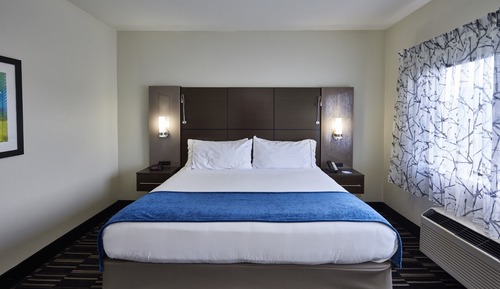 Suite, 1 Bedroom (Wet Bar)