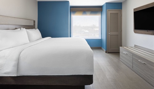 Suite, 1 King Bed