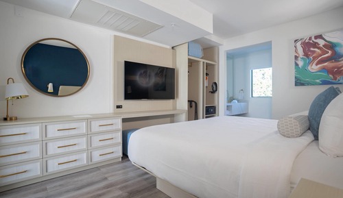 Suite, 1 King Bed with Sofa bed, Non Smoking (2 Person Sofa Bed)