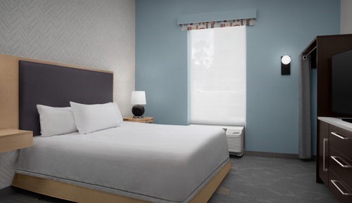 Suite, 1 King Bed, Accessible, Non Smoking (Roll In Shower)